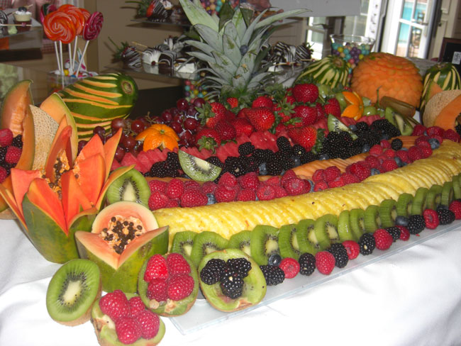 fresh-fruit-display